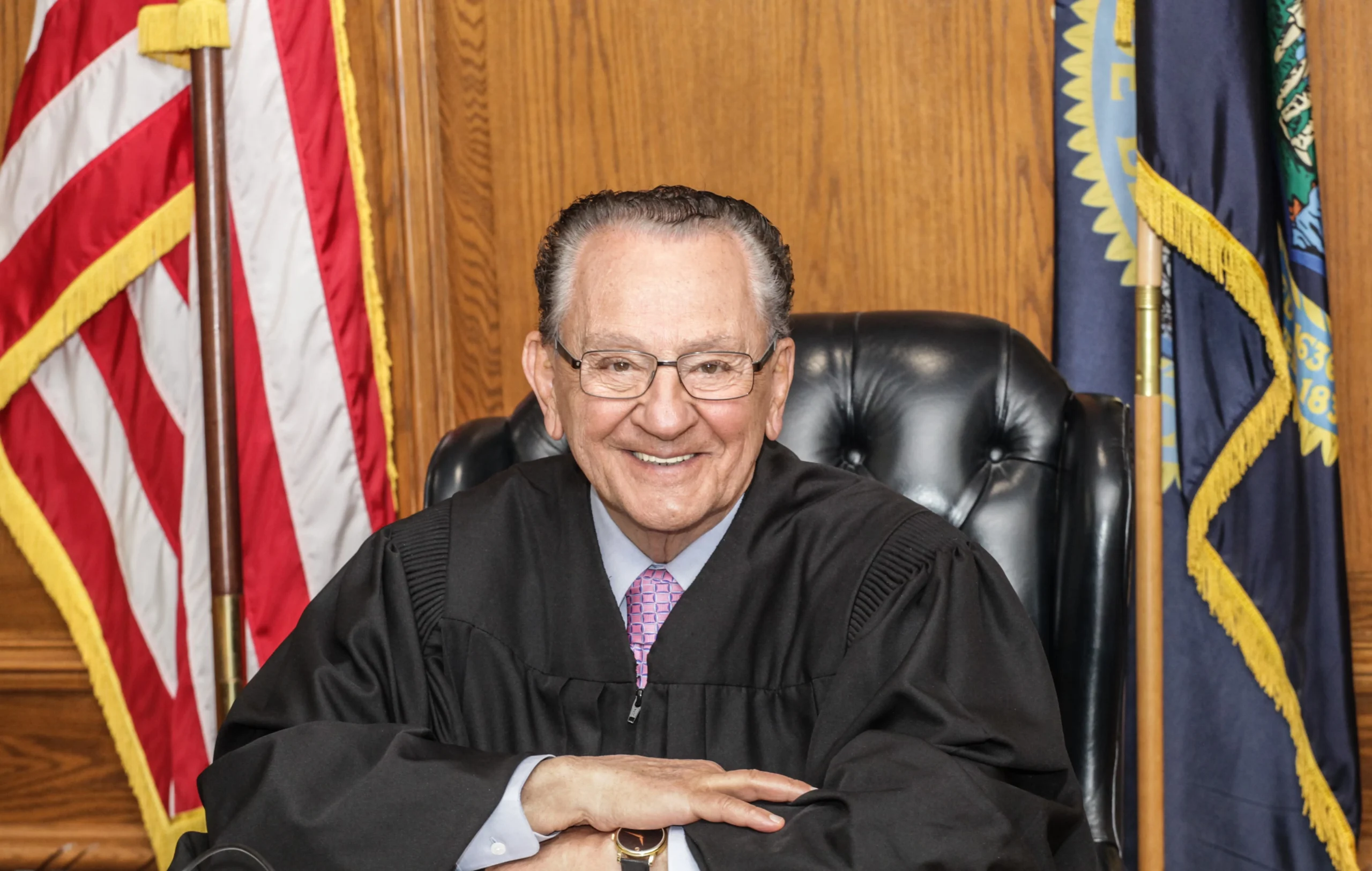 Judge Frank Caprio, Beloved for Empathy in Rhode Island Court, Dies at 88