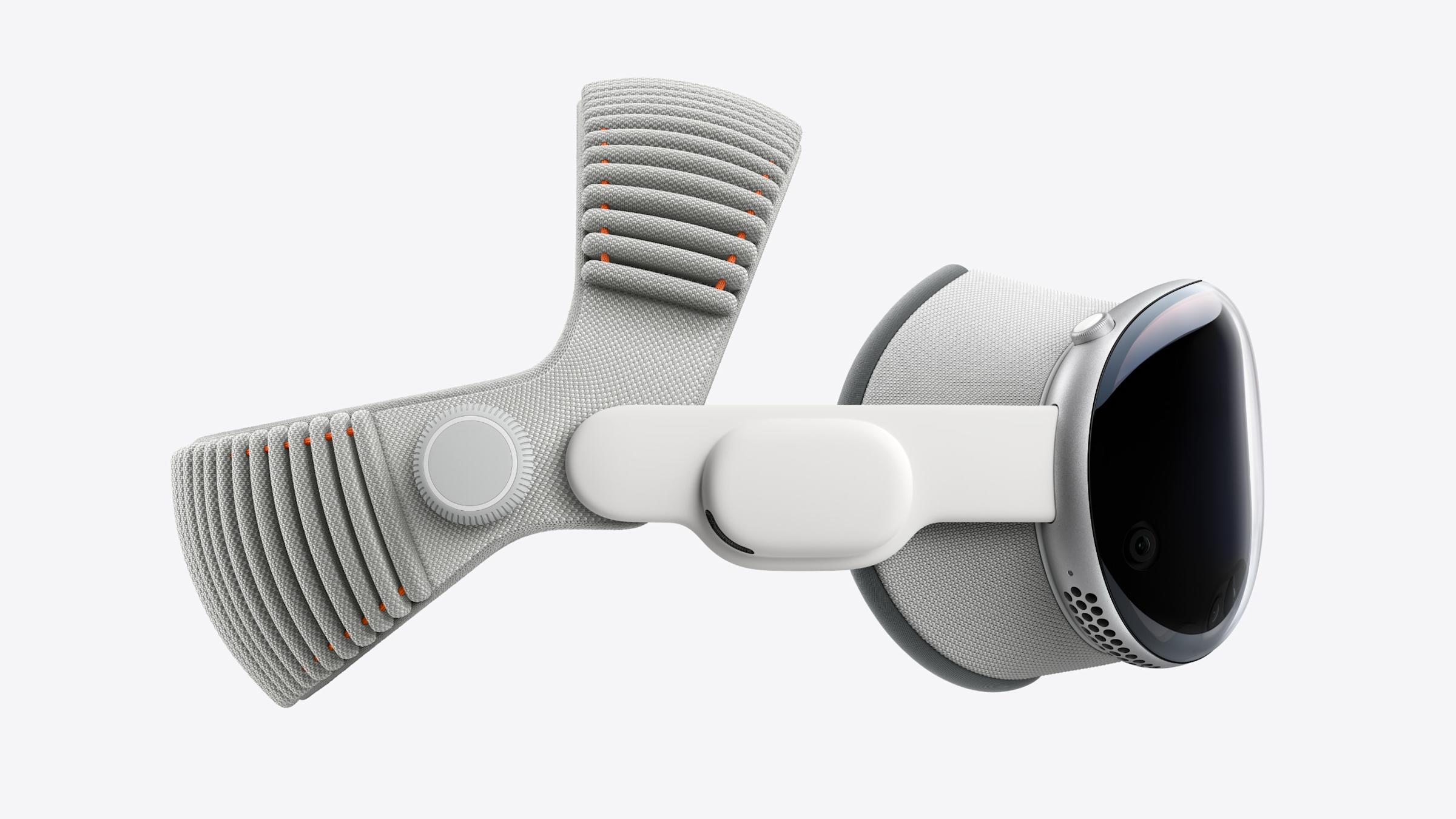 Apple Refreshes Vision Pro With M5 Chip, Keeps Price at $3,499