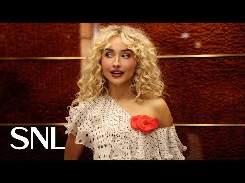 Sabrina Carpenter Channels Carrie Bradshaw in First SNL Promo Ahead of Hosting Debut