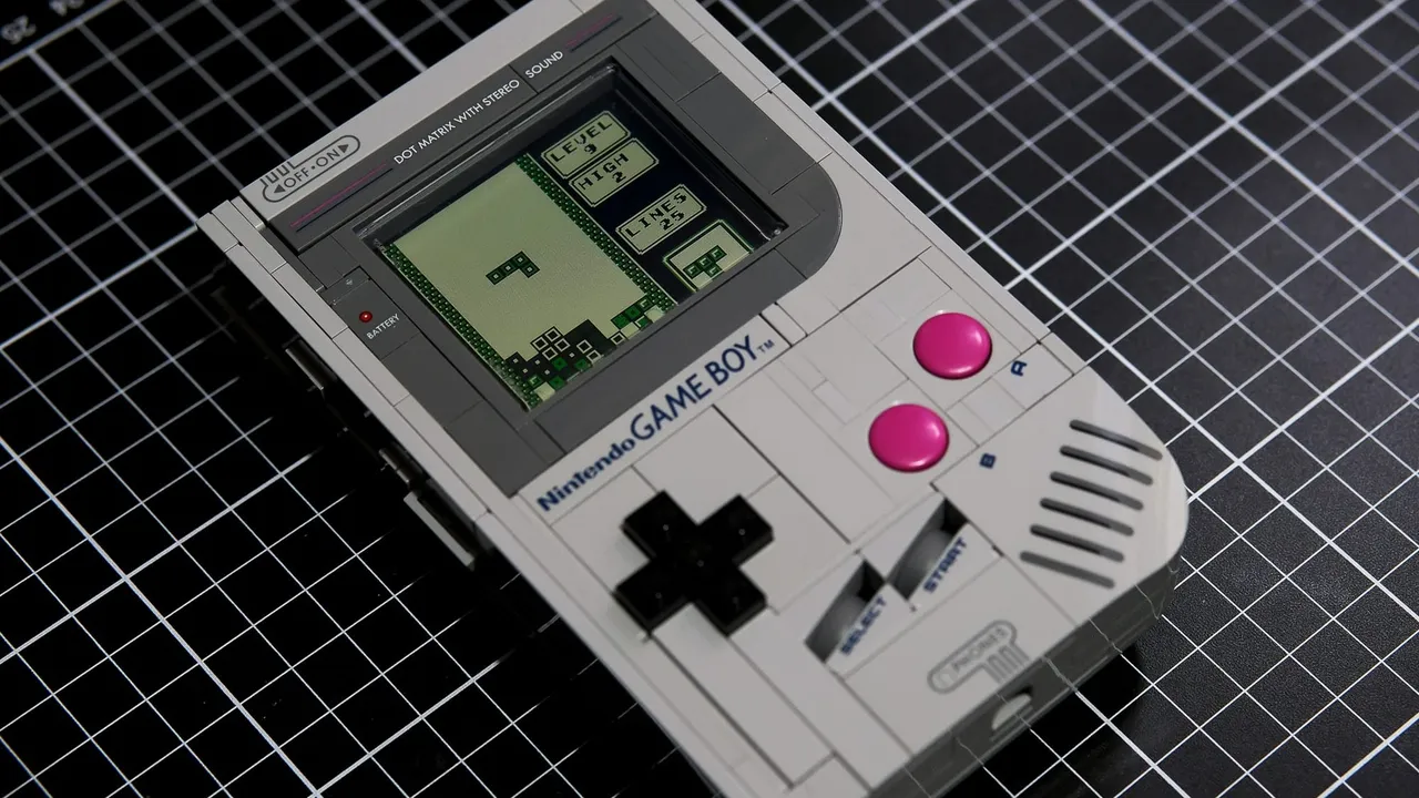 Modder Turns Life-Size LEGO Game Boy Into a Real Cartridge Player