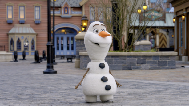 Next-Gen Olaf Animatronic Brings Frozen Character to Life at Disney Parks