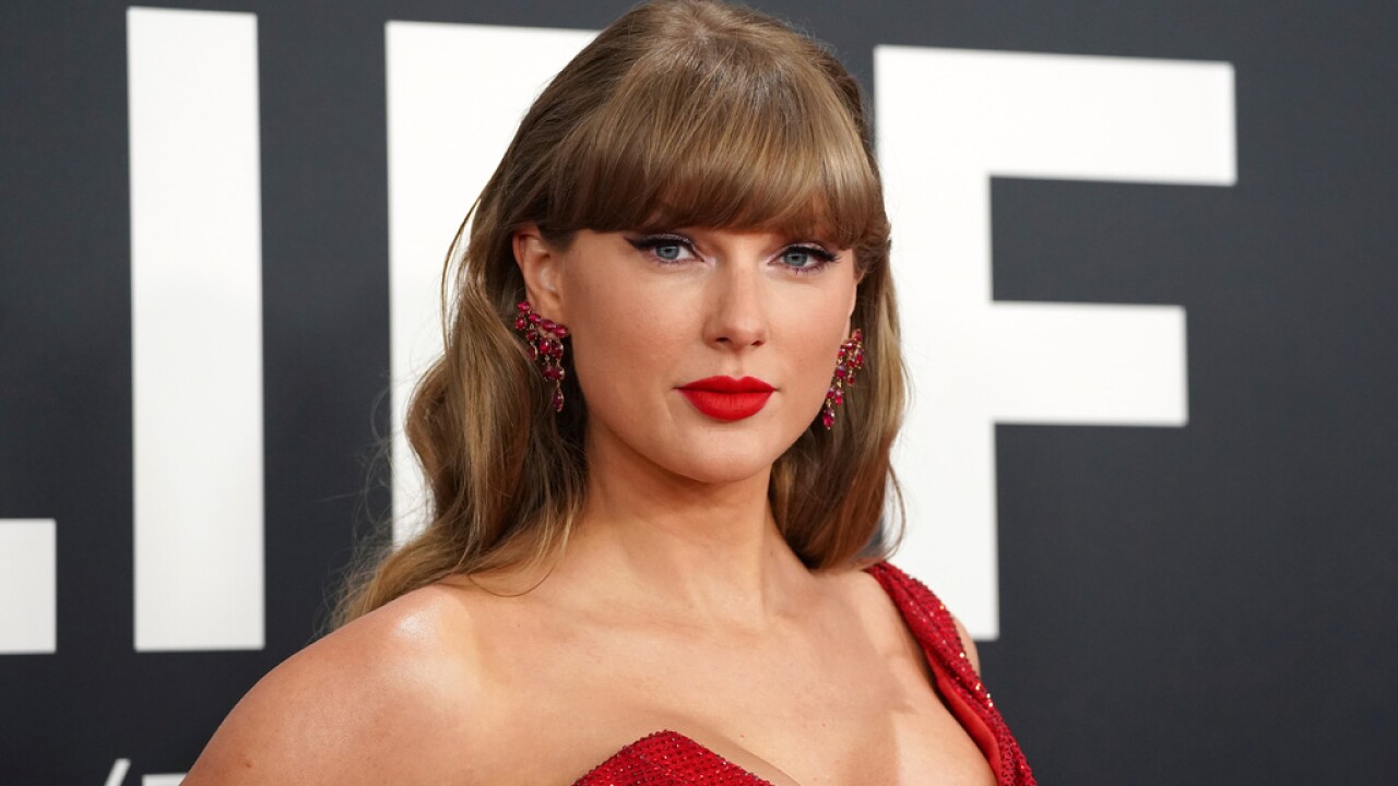 Feeding America Receives $1 Million Donation From Taylor Swift